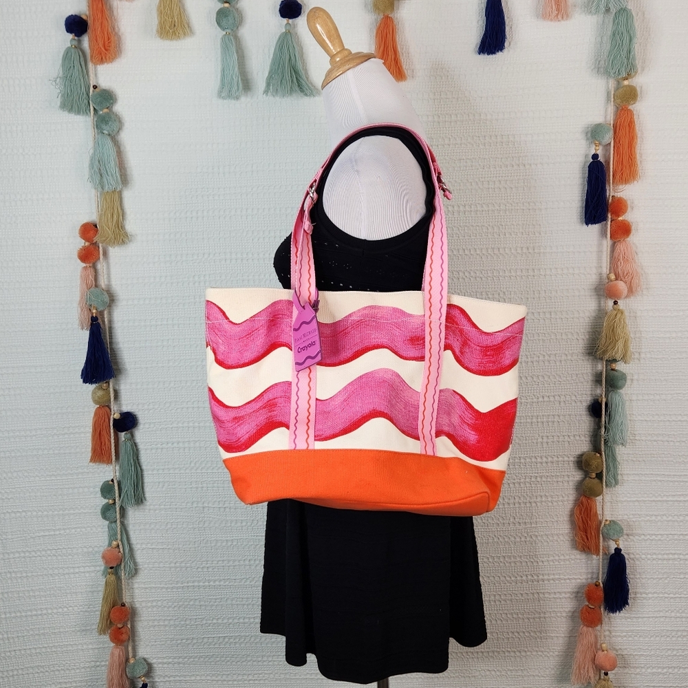 Isaac Mizrahi X Crayola Vibrant Pink and Orange Tote Bag - Picture 3 of 9